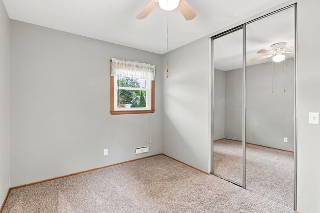 9324 10th Avenue S, Bloomington, MN 55420