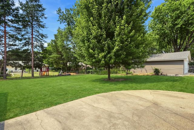 9324 10th Avenue S, Bloomington, MN 55420