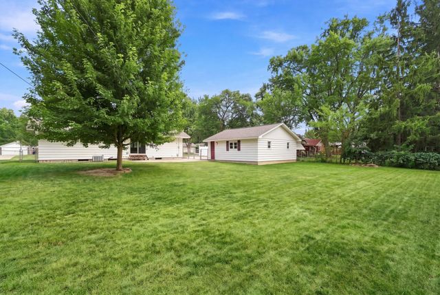 9324 10th Avenue S, Bloomington, MN 55420