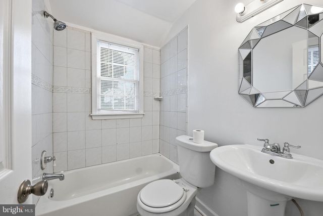 3426 24TH ST SE, Washington, DC 20020