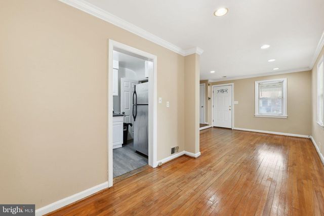 3426 24TH ST SE, Washington, DC 20020