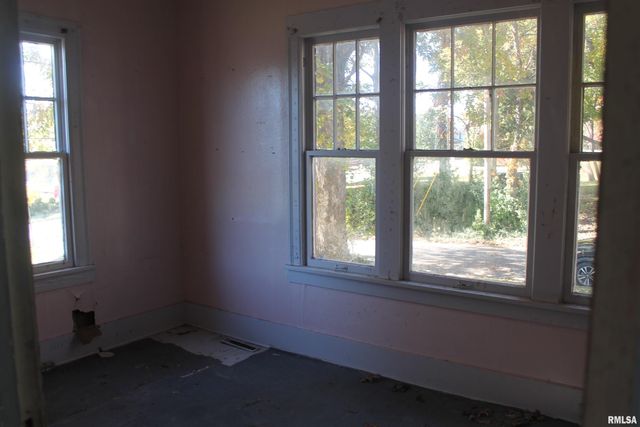 407 S Beveridge Street, Carbondale, IL 62901