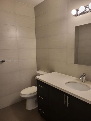 1029 SW 11th Ave 0, Miami, FL 33130