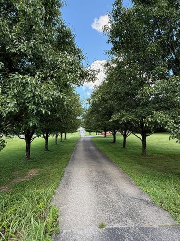 796 Ninevah Road, Frankfort, KY 40601