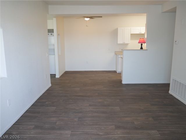 3318 North Decatur Boulevard 1030, Las Vegas, NV 89130