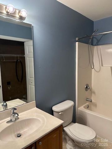 2113 Ballingarry Drive, Statesville, NC 28625