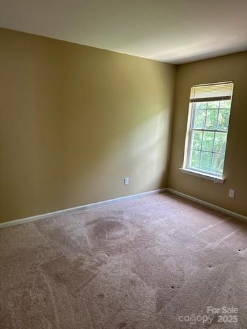 2113 Ballingarry Drive, Statesville, NC 28625