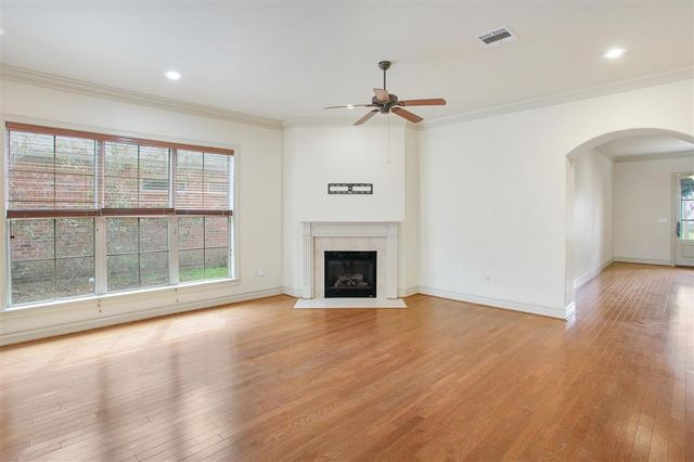 1823 Kennedy Street, Lake Charles, LA 70601