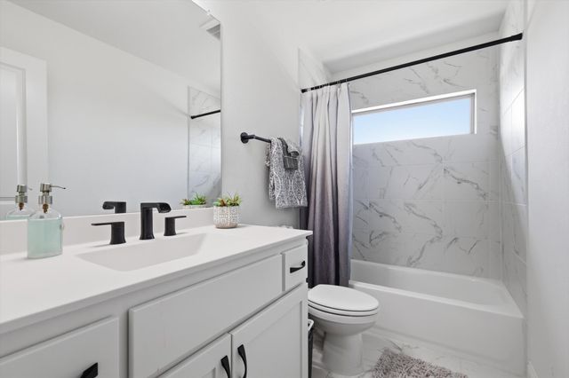 1520 Bonsmara Drive, Northlake, TX 76247