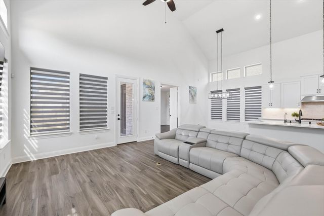 1520 Bonsmara Drive, Northlake, TX 76247