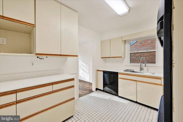 3814 GRANTLEY RD, Baltimore, MD 21215