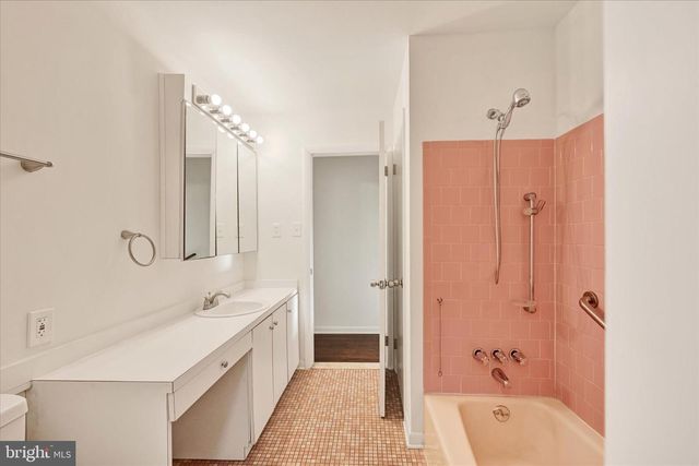 3814 GRANTLEY RD, Baltimore, MD 21215