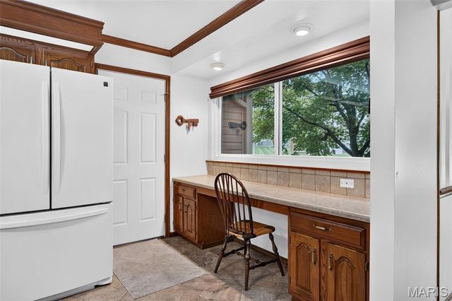 81 Cinnamon Tree Court, St Charles, MO 63304