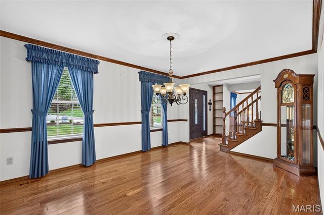81 Cinnamon Tree Court, St Charles, MO 63304