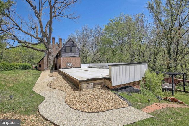 1040 WHITE SANDS DR, Lusby, MD 20657