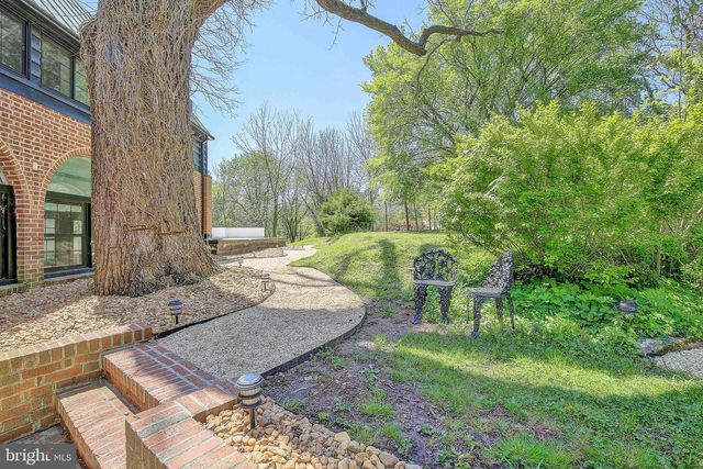 1040 WHITE SANDS DR, Lusby, MD 20657