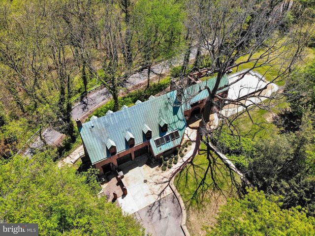1040 WHITE SANDS DR, Lusby, MD 20657