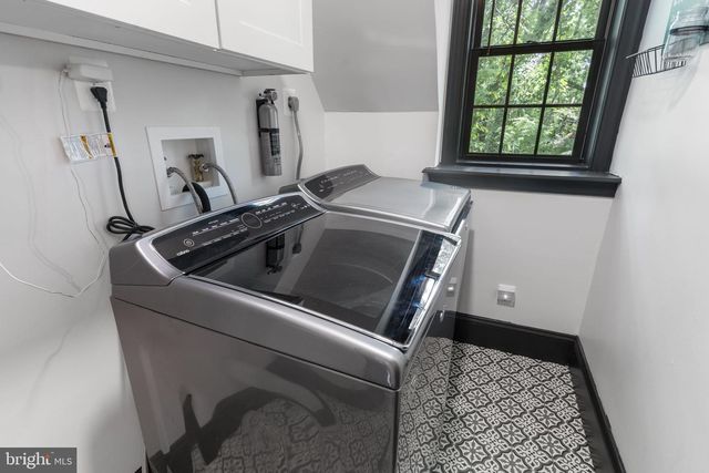 1040 WHITE SANDS DR, Lusby, MD 20657