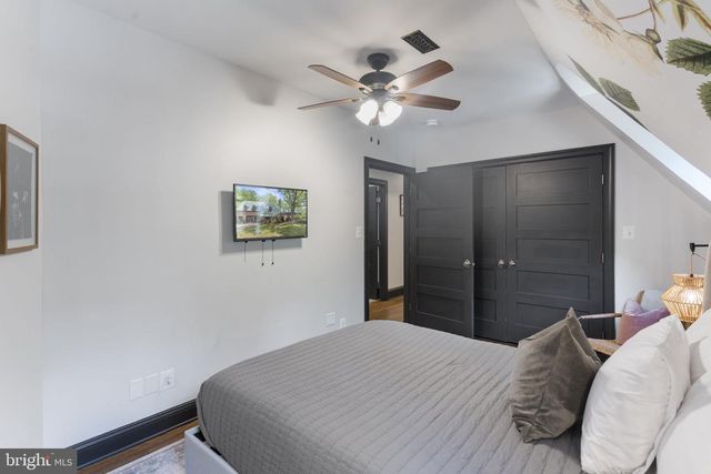 1040 WHITE SANDS DR, Lusby, MD 20657