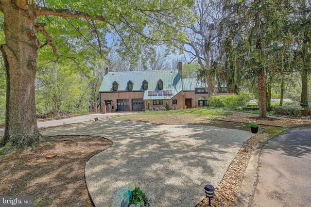 1040 WHITE SANDS DR, Lusby, MD 20657