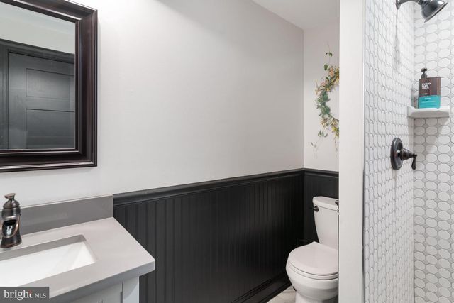 1040 WHITE SANDS DR, Lusby, MD 20657