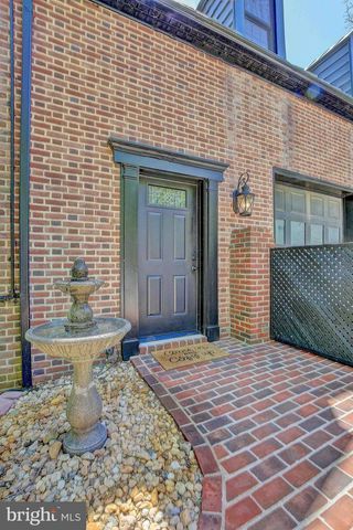 1040 WHITE SANDS DR, Lusby, MD 20657