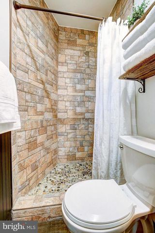 1040 WHITE SANDS DR, Lusby, MD 20657