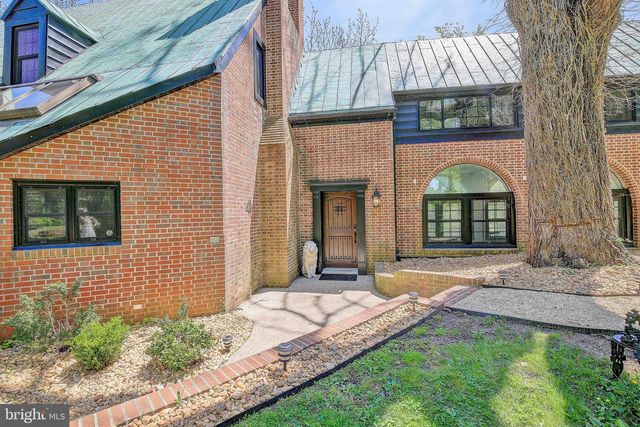 1040 WHITE SANDS DR, Lusby, MD 20657