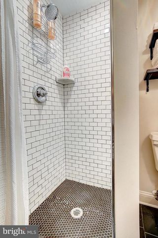 1040 WHITE SANDS DR, Lusby, MD 20657