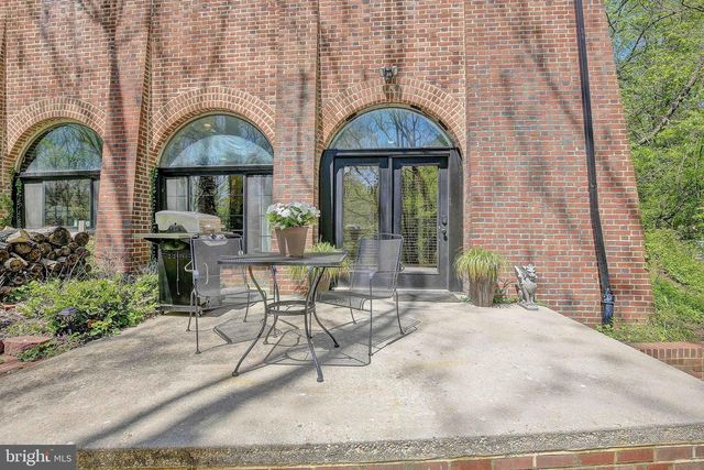 1040 WHITE SANDS DR, Lusby, MD 20657