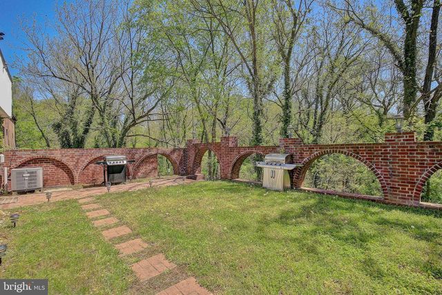 1040 WHITE SANDS DR, Lusby, MD 20657