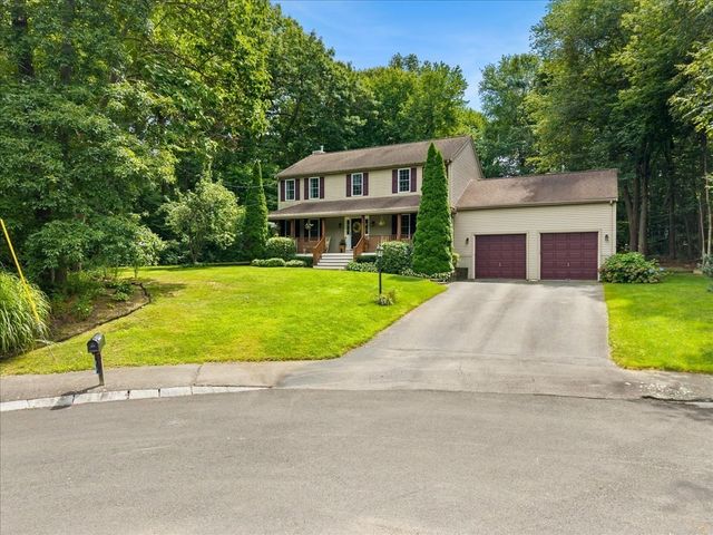 194 Woodlawn Street, Taunton, MA 02718