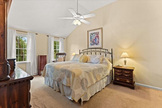 194 Woodlawn Street, Taunton, MA 02718