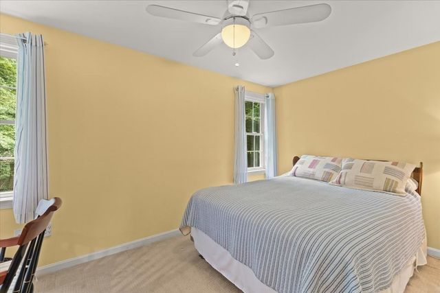 194 Woodlawn Street, Taunton, MA 02718