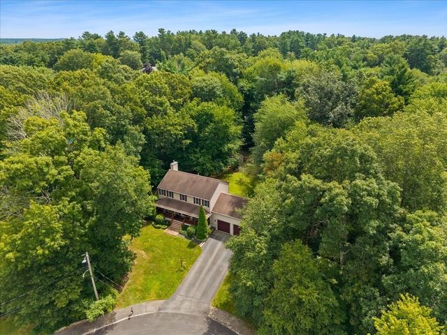 194 Woodlawn Street, Taunton, MA 02718