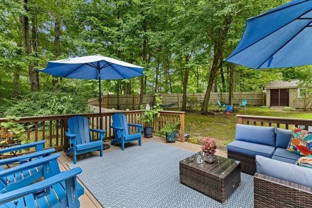 194 Woodlawn Street, Taunton, MA 02718