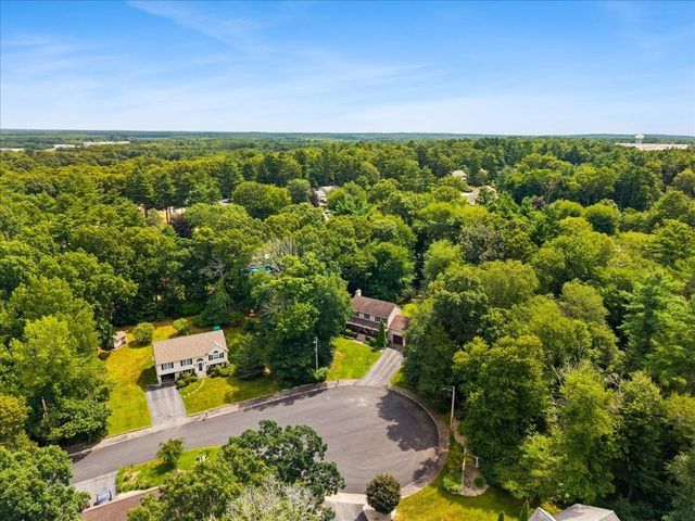 194 Woodlawn Street, Taunton, MA 02718