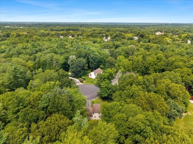 194 Woodlawn Street, Taunton, MA 02718
