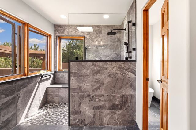 8 S Arroyo Ridge Road, Santa Fe, NM 87508