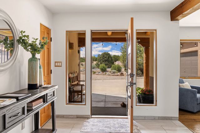 8 S Arroyo Ridge Road, Santa Fe, NM 87508