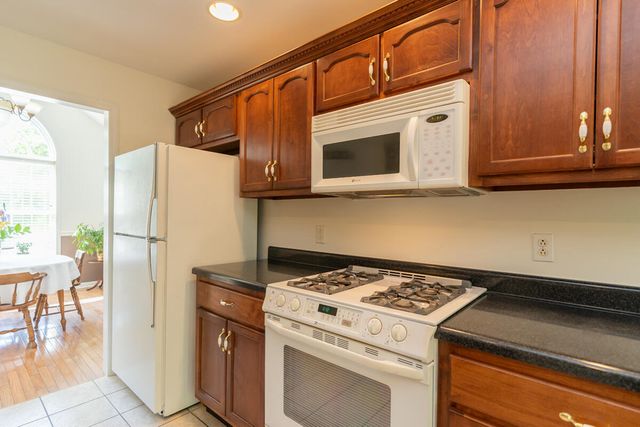 148 Merry Wood Drive, Rossville, GA 30741