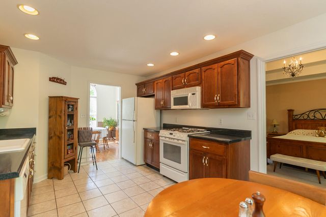 148 Merry Wood Drive, Rossville, GA 30741