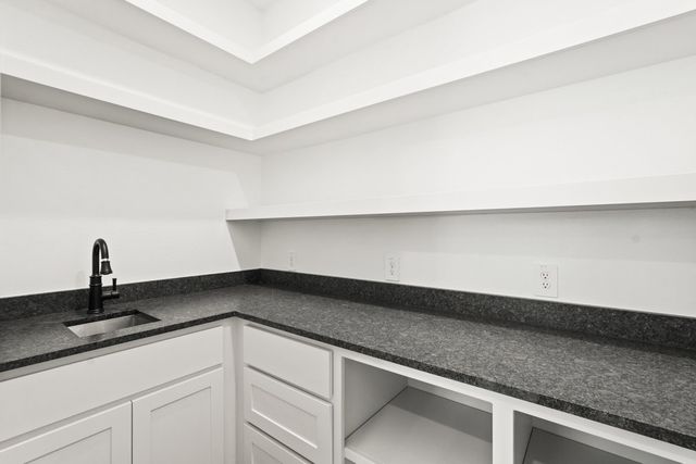 1539 Divine Court, Arrington, TN 37014