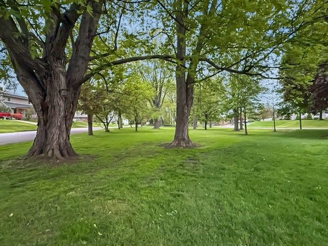 137 PARKWAY Drive, Erie, PA 16511