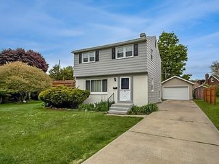 137 PARKWAY Drive, Erie, PA 16511