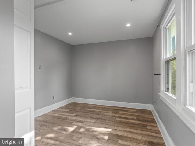 519 HIGHLAND DR, Edgewater, MD 21037