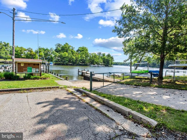 519 HIGHLAND DR, Edgewater, MD 21037