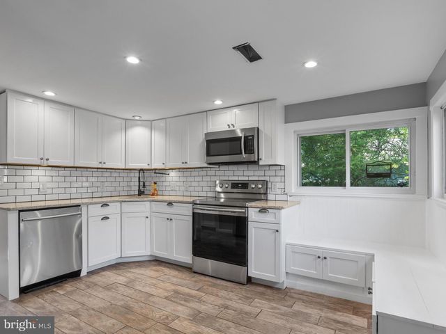 519 HIGHLAND DR, Edgewater, MD 21037