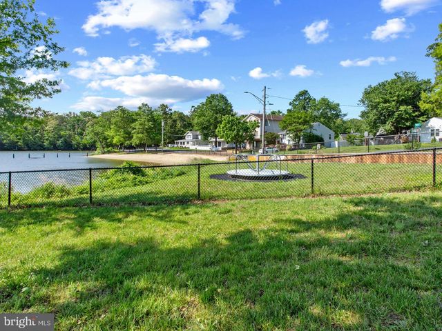 519 HIGHLAND DR, Edgewater, MD 21037