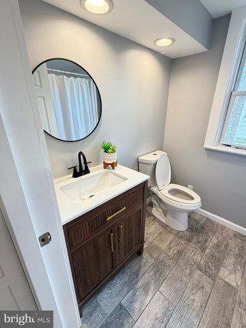 519 HIGHLAND DR, Edgewater, MD 21037